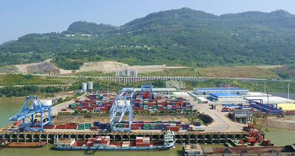 江南沱口集装箱作业区