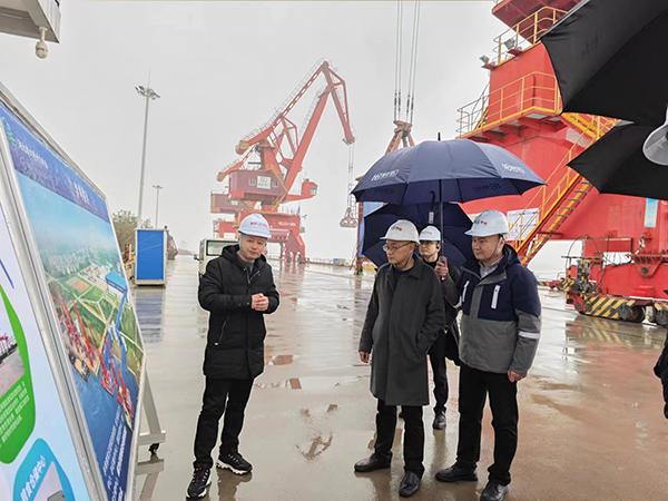 荆州港调研.jpg