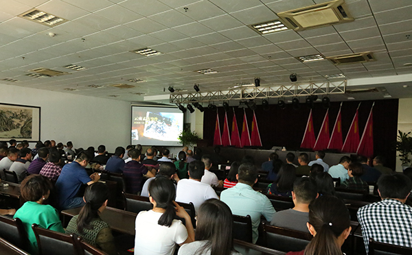 5cb988d1096b6.JPG 024A1016.JPG